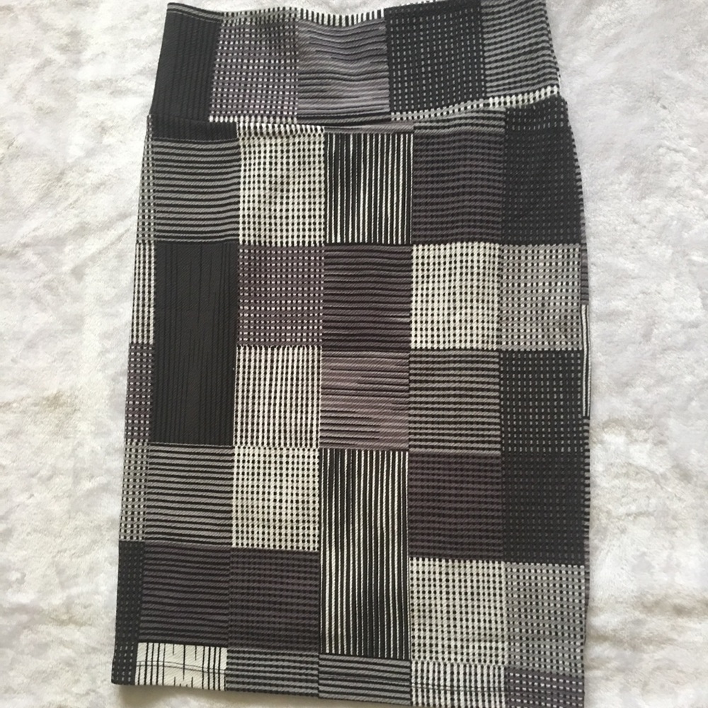 Lularoe Cassie